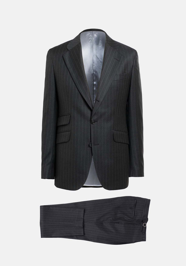 Traje Raya Diplomática